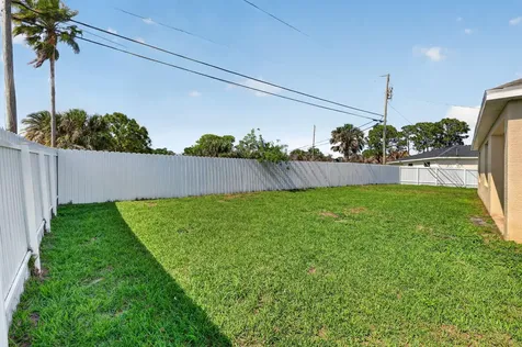 393 SW Tarra Avenue Port St Lucie FL 34953