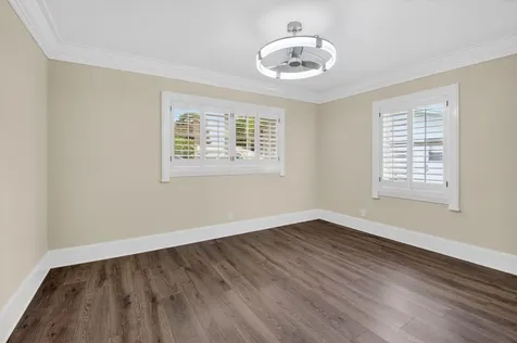 105 NW 8th Place Boynton Beach FL 33426