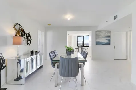 19800 Sandpointe Bay Drive Tequesta FL 33469