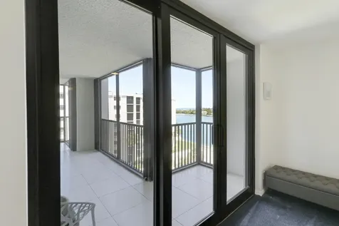 19800 Sandpointe Bay Drive Tequesta FL 33469