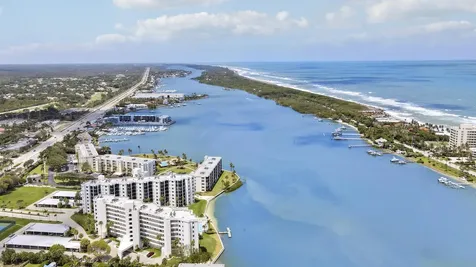 19800 Sandpointe Bay Drive Tequesta FL 33469