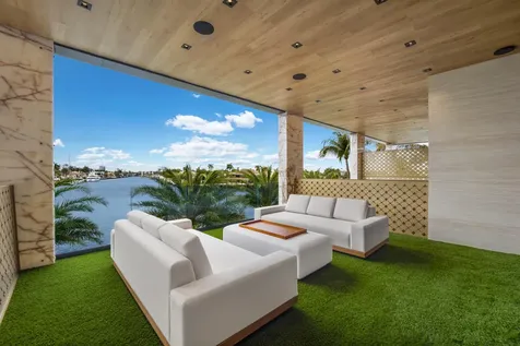 513 Middle River Drive Fort Lauderdale FL 33304