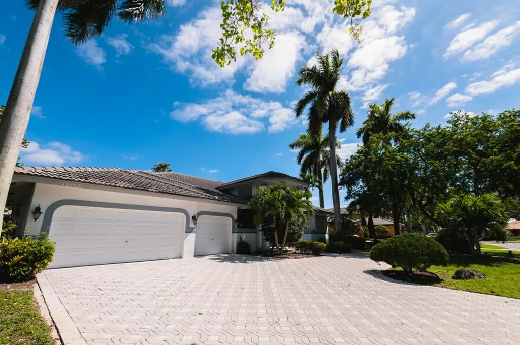 Coral Springs FL 33071