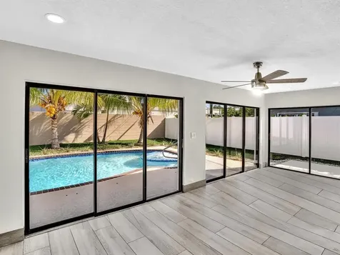 541 NE 18th Street Boca Raton FL 33432