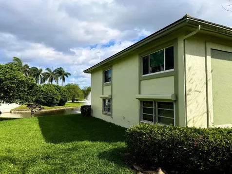 1101 Bahama Bend Coconut Creek FL 33066