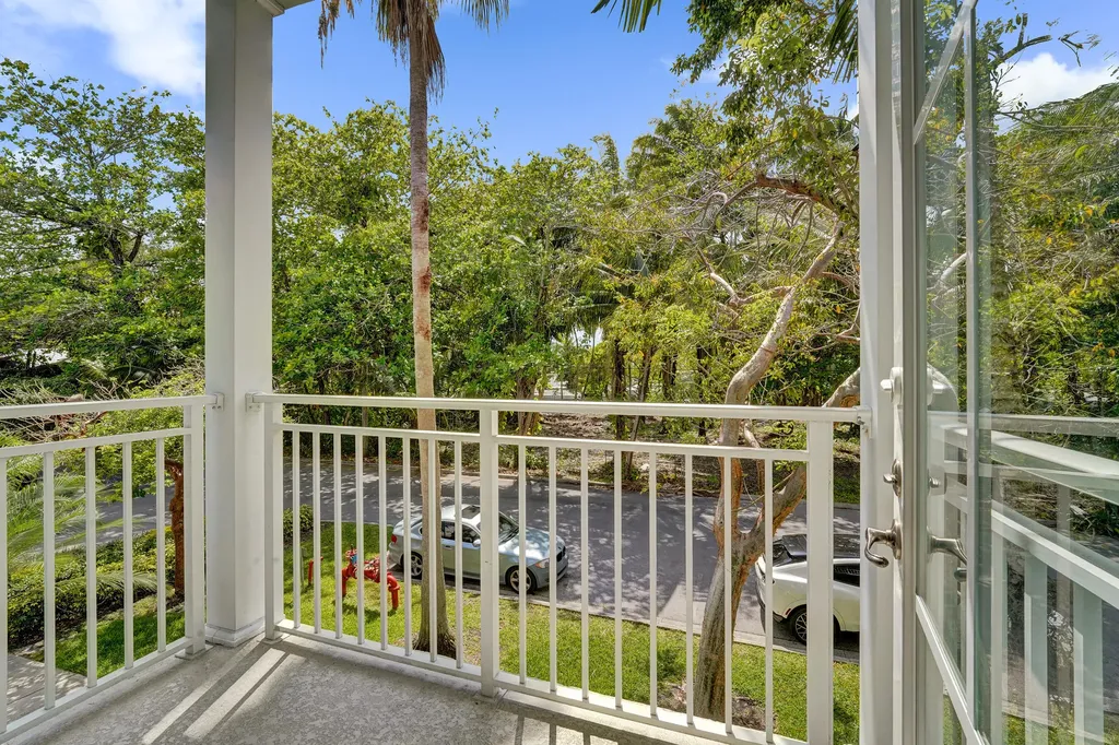 370 SW 14 Avenue Fort Lauderdale FL 33312