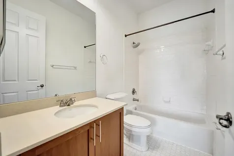 370 SW 14 Avenue Fort Lauderdale FL 33312