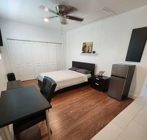 8018 NW 100th Terrace Tamarac FL 33321
