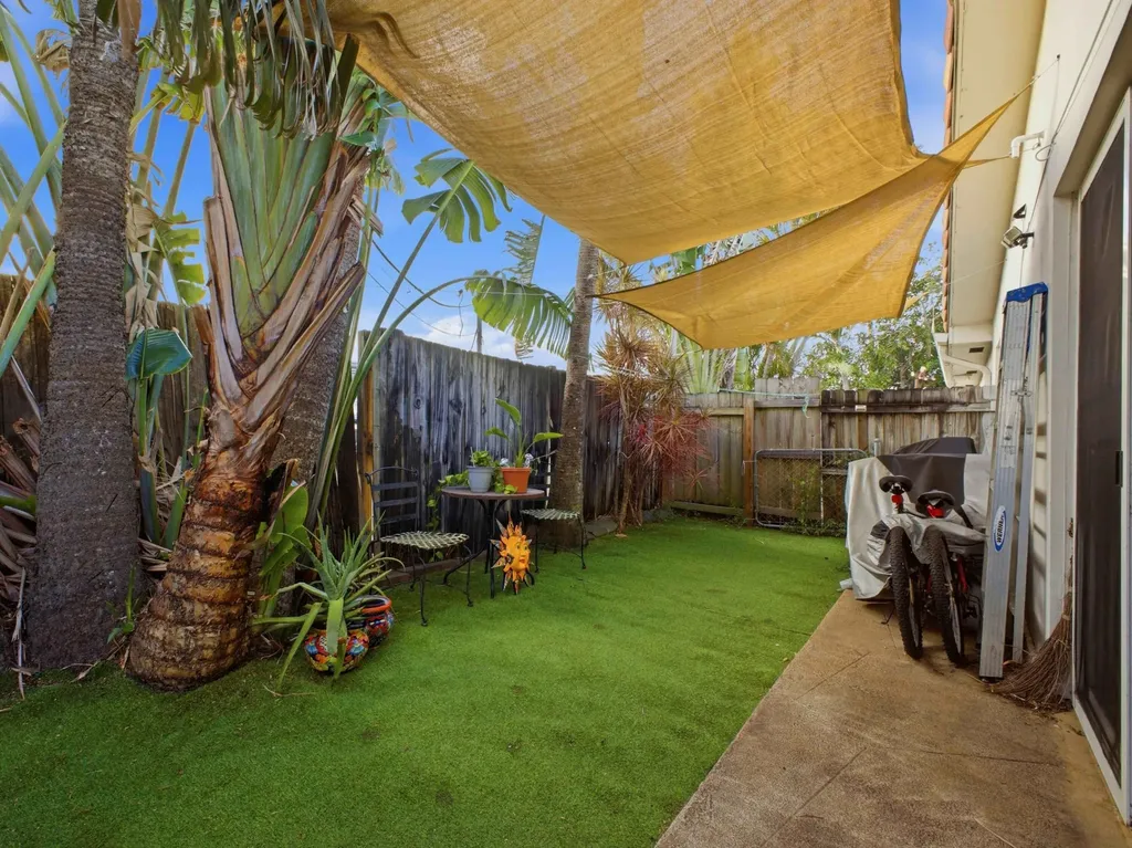 451 SE 1st Avenue Pompano Beach FL 33060
