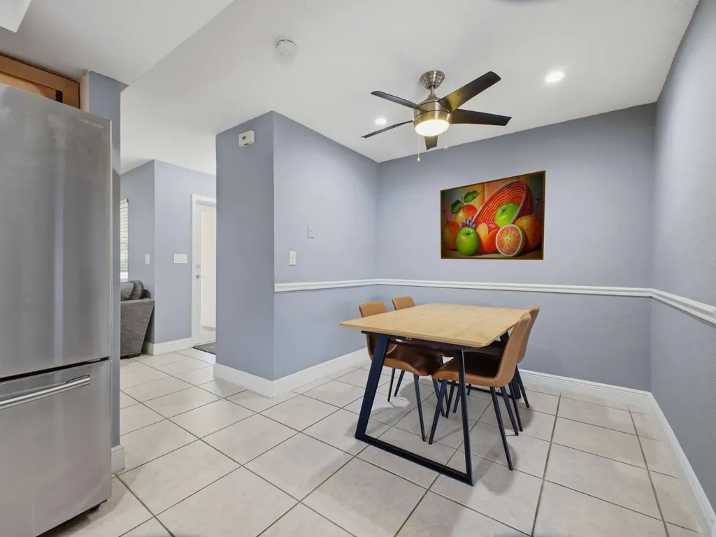 451 SE 1st Avenue Pompano Beach FL 33060
