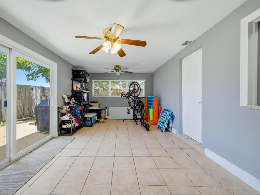 451 SE 1st Avenue Pompano Beach FL 33060