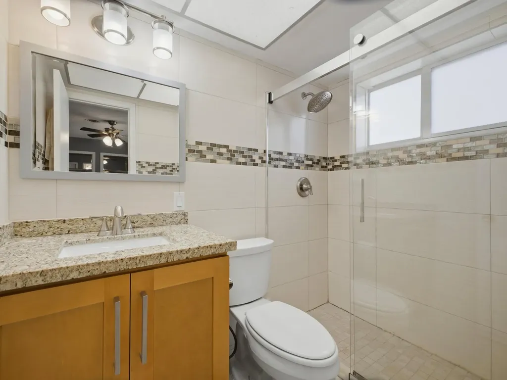 451 SE 1st Avenue Pompano Beach FL 33060