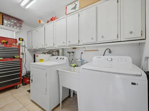 451 SE 1st Avenue Pompano Beach FL 33060