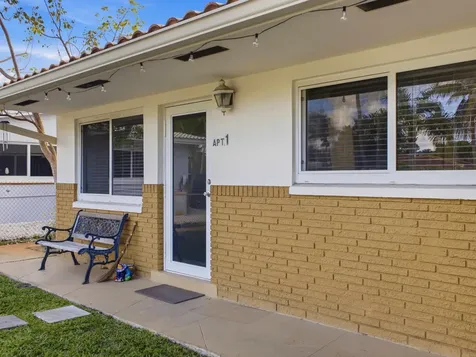 451 SE 1st Avenue Pompano Beach FL 33060