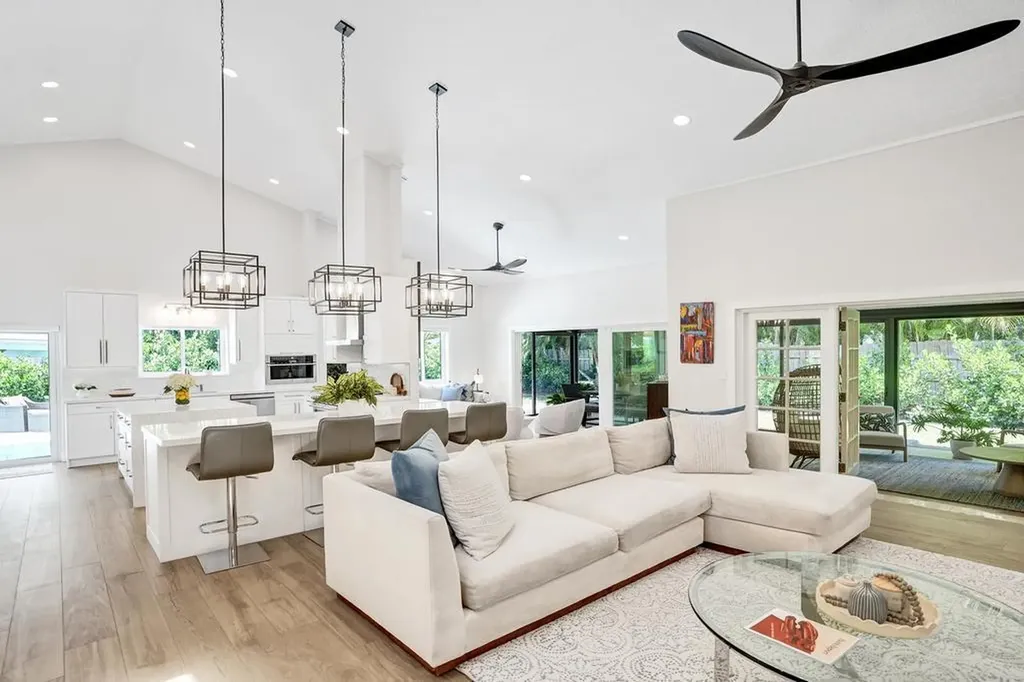 2845 NW 42nd Street Boca Raton FL 33434
