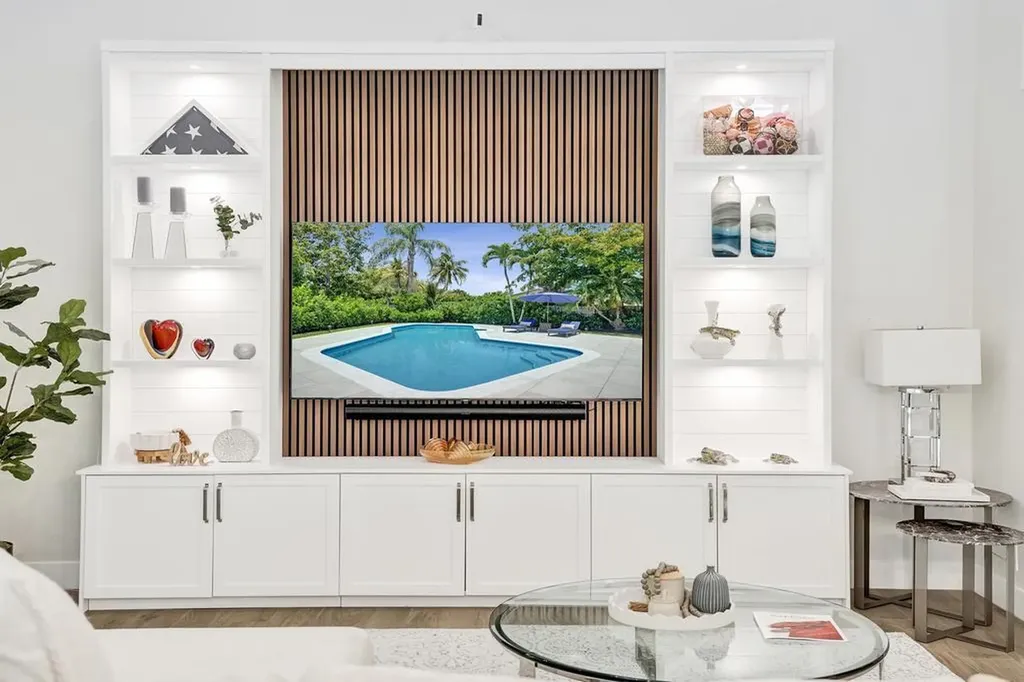 2845 NW 42nd Street Boca Raton FL 33434