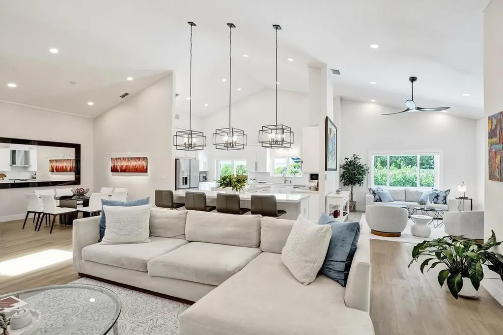 2845 NW 42nd Street Boca Raton FL 33434