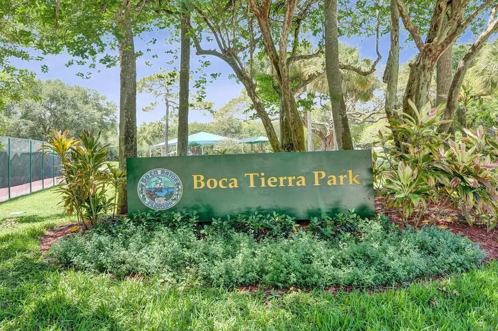 2845 NW 42nd Street Boca Raton FL 33434