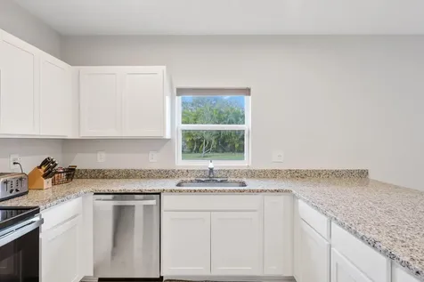 514 Raspberry Road Fort Pierce FL 34981