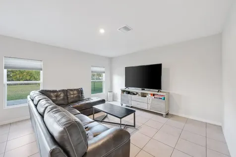 514 Raspberry Road Fort Pierce FL 34981