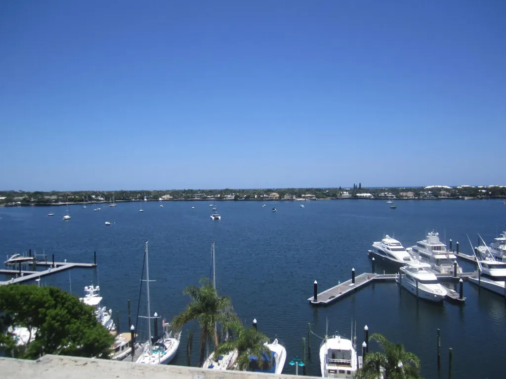 1208 Marine Way North Palm Beach FL 33408