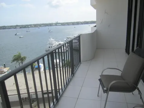 1208 Marine Way North Palm Beach FL 33408