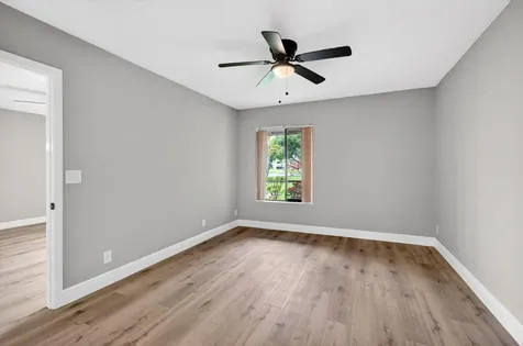 5340 Las Verdes Cr Las Verdes Circle Delray Beach FL 33484