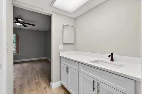 5340 Las Verdes Cr Las Verdes Circle Delray Beach FL 33484
