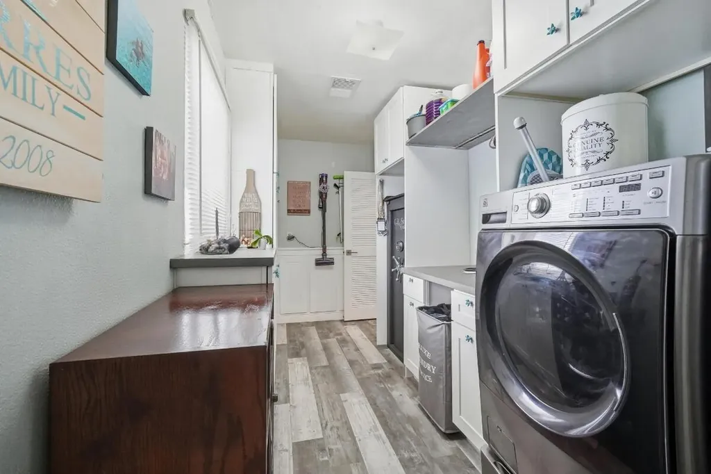 380 SE 5th Avenue Pompano Beach FL 33060
