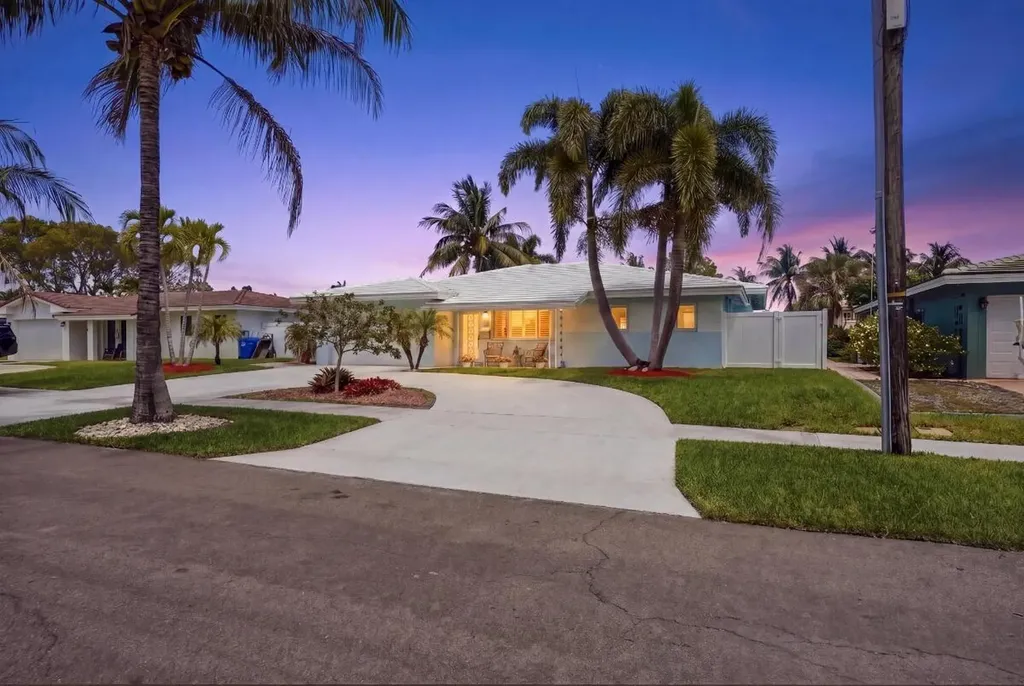 380 SE 5th Avenue Pompano Beach FL 33060