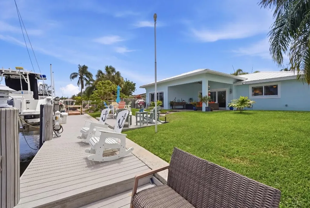 380 SE 5th Avenue Pompano Beach FL 33060