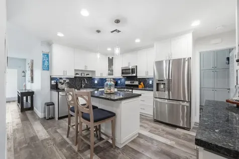 380 SE 5th Avenue Pompano Beach FL 33060