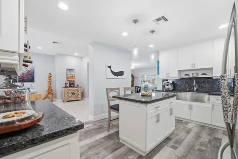 380 SE 5th Avenue Pompano Beach FL 33060