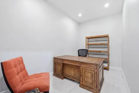 380 SE 5th Avenue Pompano Beach FL 33060