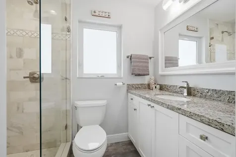 380 SE 5th Avenue Pompano Beach FL 33060