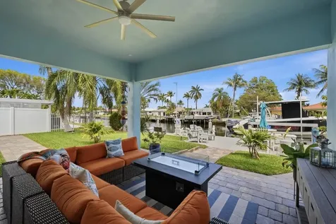 380 SE 5th Avenue Pompano Beach FL 33060