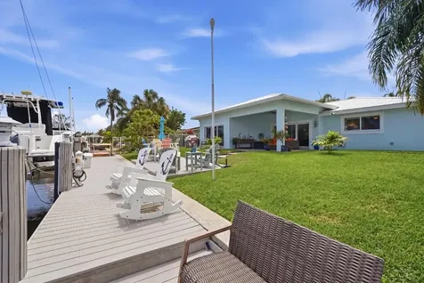 380 SE 5th Avenue Pompano Beach FL 33060