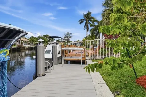 380 SE 5th Avenue Pompano Beach FL 33060
