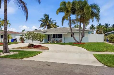 380 SE 5th Avenue Pompano Beach FL 33060