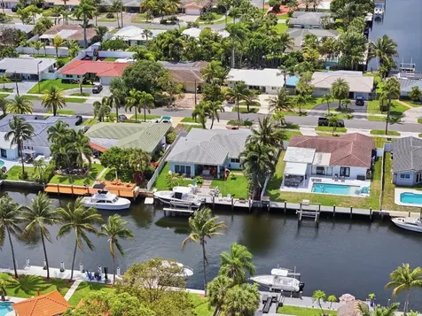 380 SE 5th Avenue Pompano Beach FL 33060