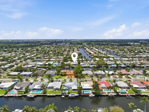 380 SE 5th Avenue Pompano Beach FL 33060