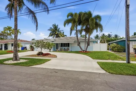 380 SE 5th Avenue Pompano Beach FL 33060