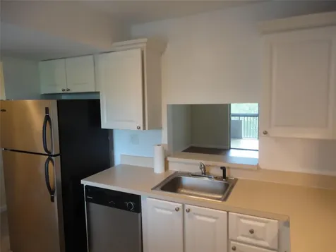 731 N Pine Island Road Plantation FL 33324