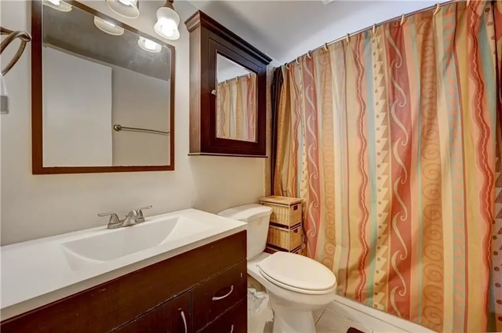 4150 NW 90th Avenue Coral Springs FL 33065