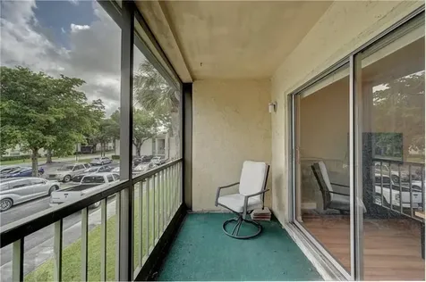 4150 NW 90th Avenue Coral Springs FL 33065