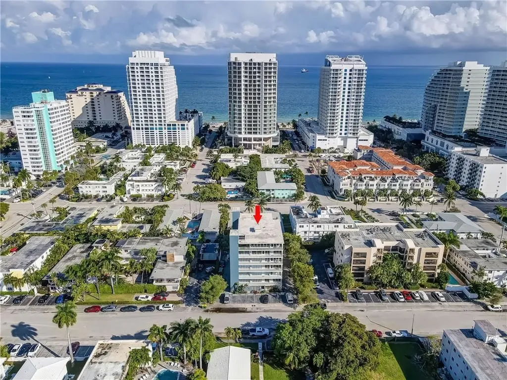524 Orton Avenue Fort Lauderdale FL 33304
