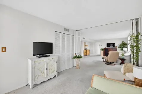 524 Orton Avenue Fort Lauderdale FL 33304