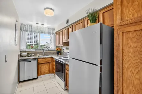 524 Orton Avenue Fort Lauderdale FL 33304