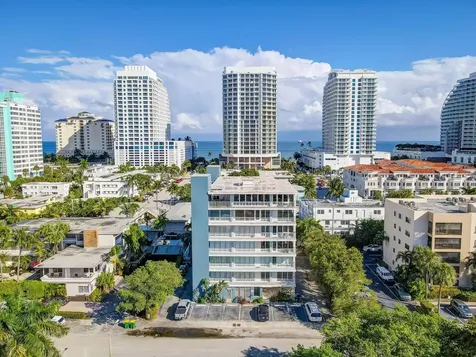 524 Orton Avenue Fort Lauderdale FL 33304