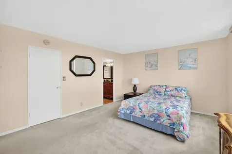 524 Orton Avenue Fort Lauderdale FL 33304